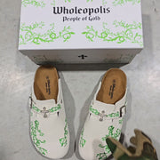 White Vinefyre Walkers