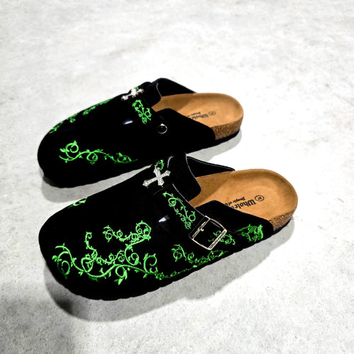 Black Vinefyre Walkers