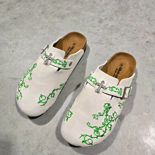 White Vinefyre Walkers